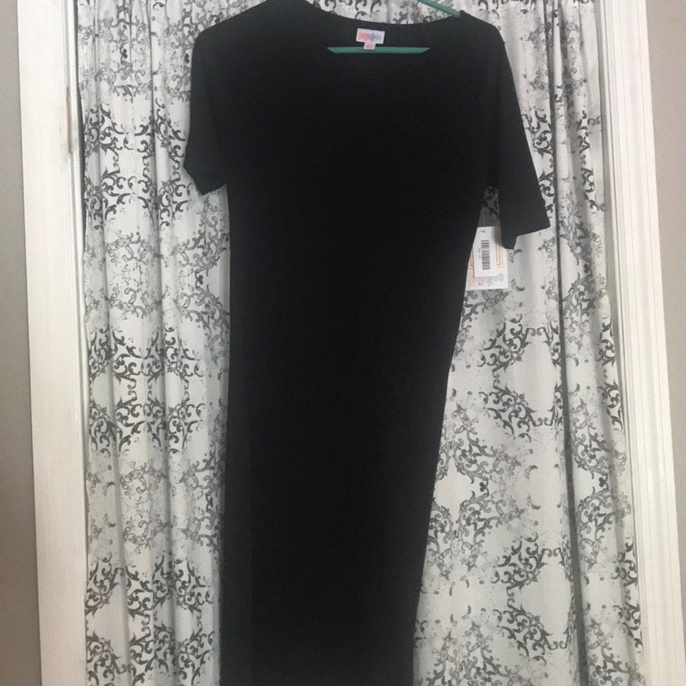 Black NWT LulaRoe Julia dress